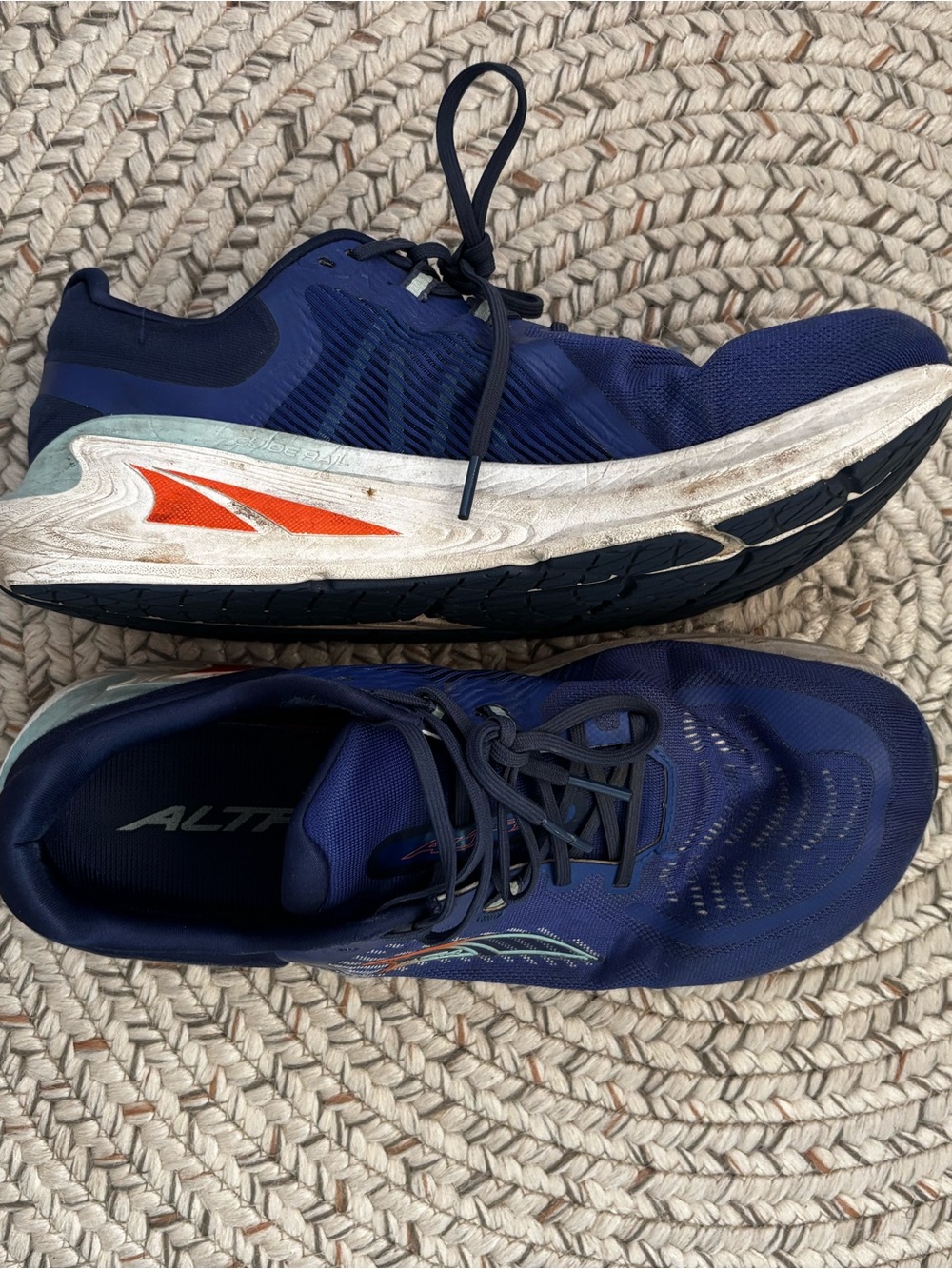 Altra Men's Navy and Orange Road Running Shoes